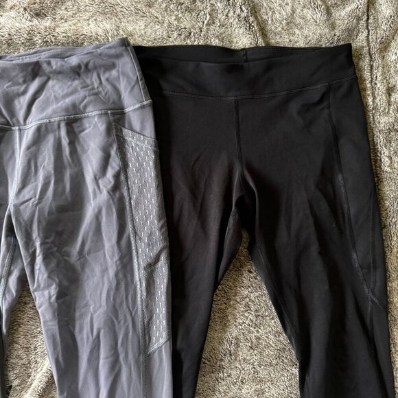 Leggings bundle of 3 size MEDIUM - Picture 3 of 5